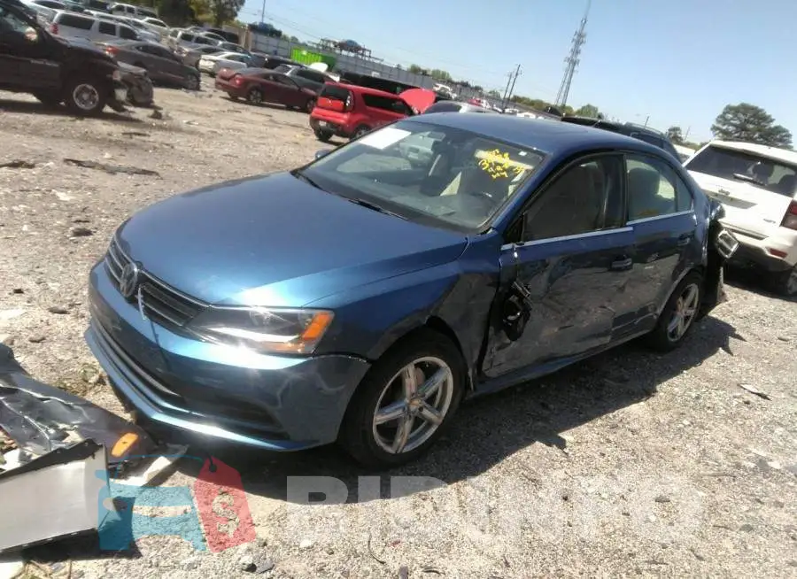 3VWD67AJ5GM373488 Photo# 2
