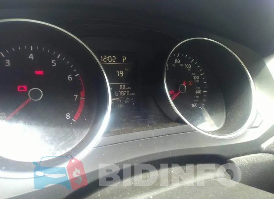 3VW2B7AJ8HM318148 Photo# 7
