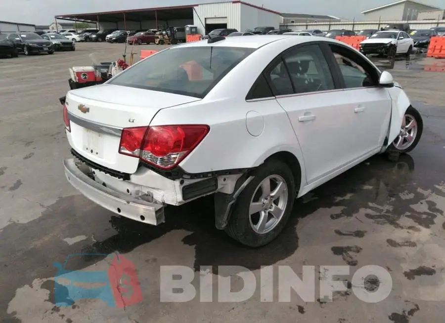 1G1PE5SB3G7226328 Photo# 4