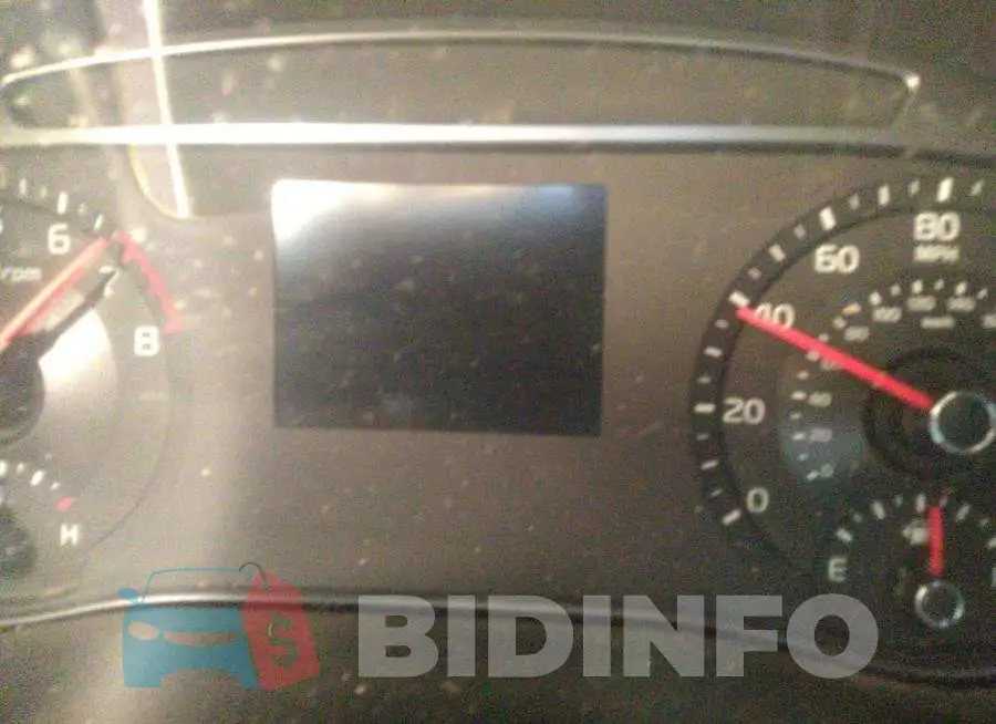 KNDJ63AU2L7727576 Photo# 7