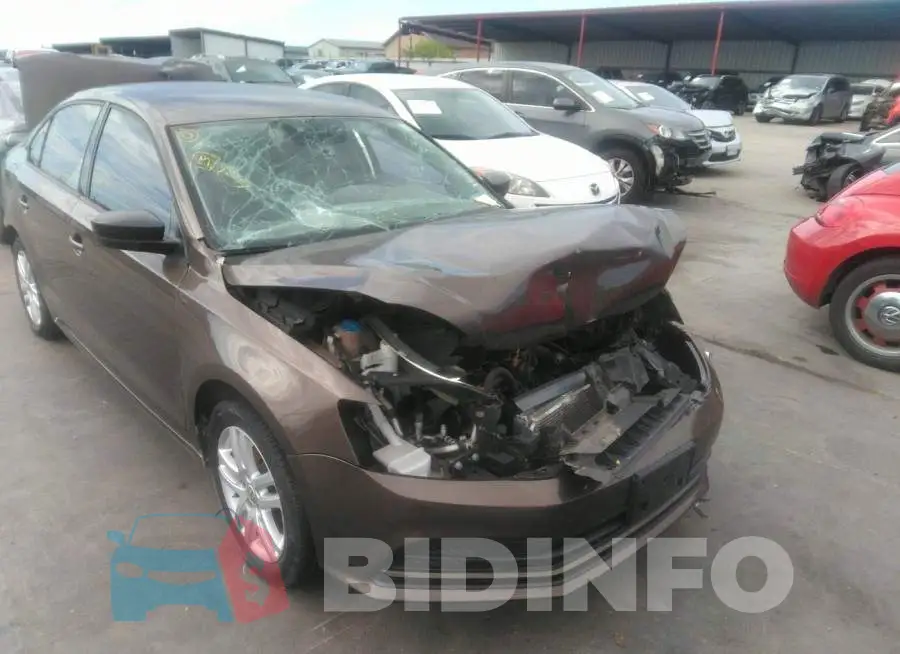 3VW2K7AJ0FM230028 Photo# 6