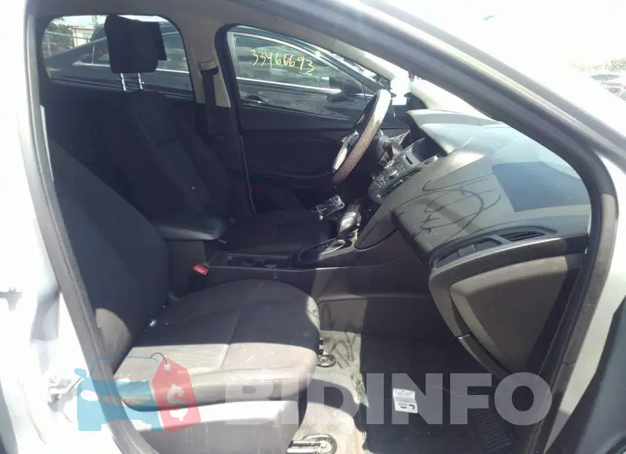 1FADP3F23FL353501 Photo# 5