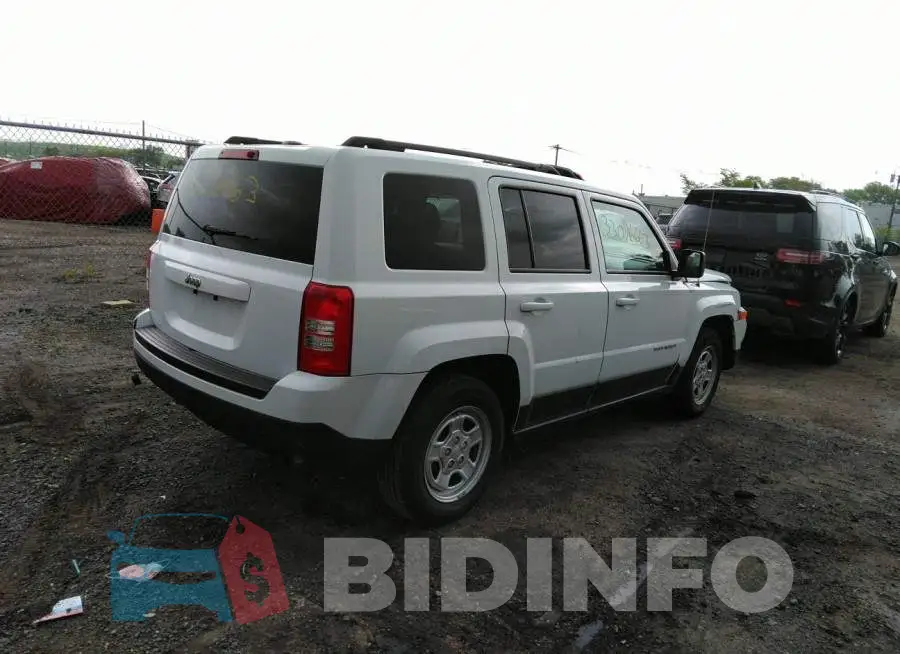 1C4NJPBB9GD584234 Photo# 4