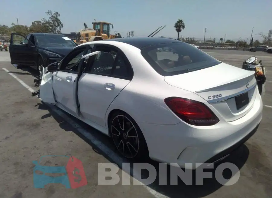 WDDWF8DB2LR535999 Photo# 3
