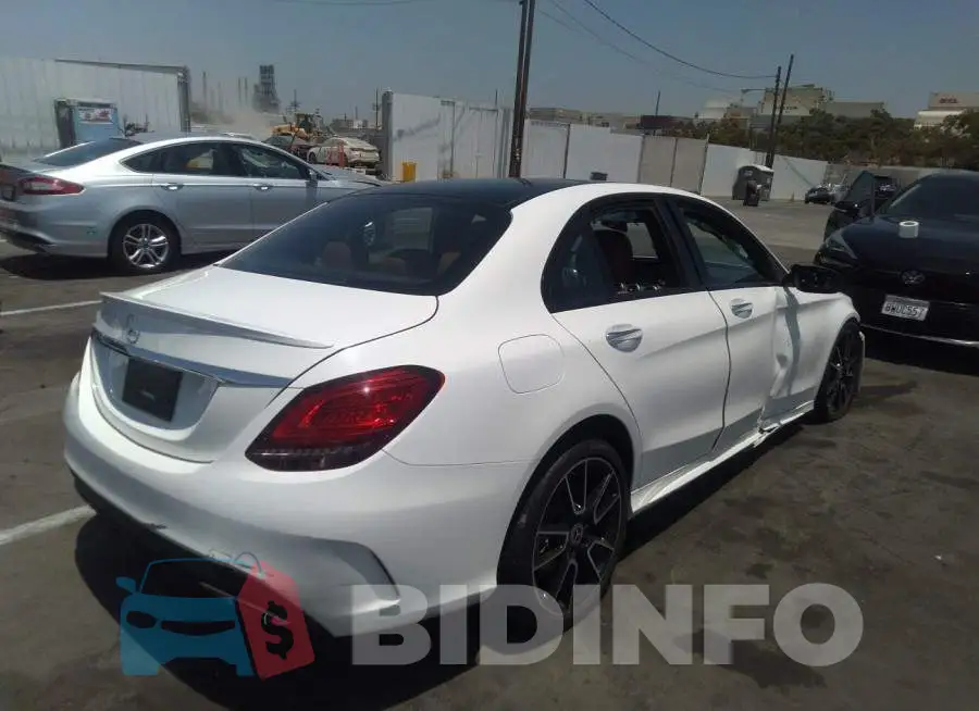 WDDWF8DB2LR535999 Photo# 4