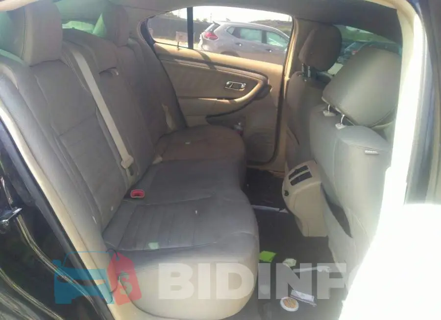 1FAHP2D85FG175344 Photo# 8