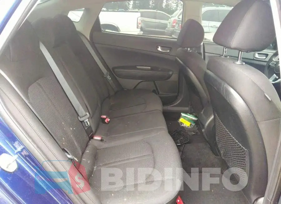 5XXGT4L38KG372240 Photo# 8