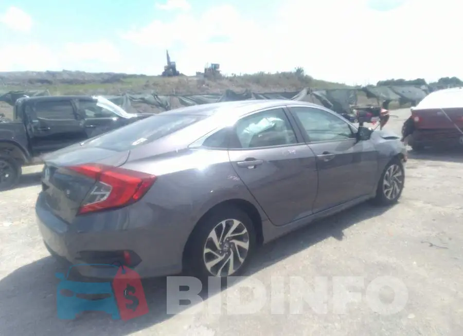 19XFC2F70GE062839 Photo# 4
