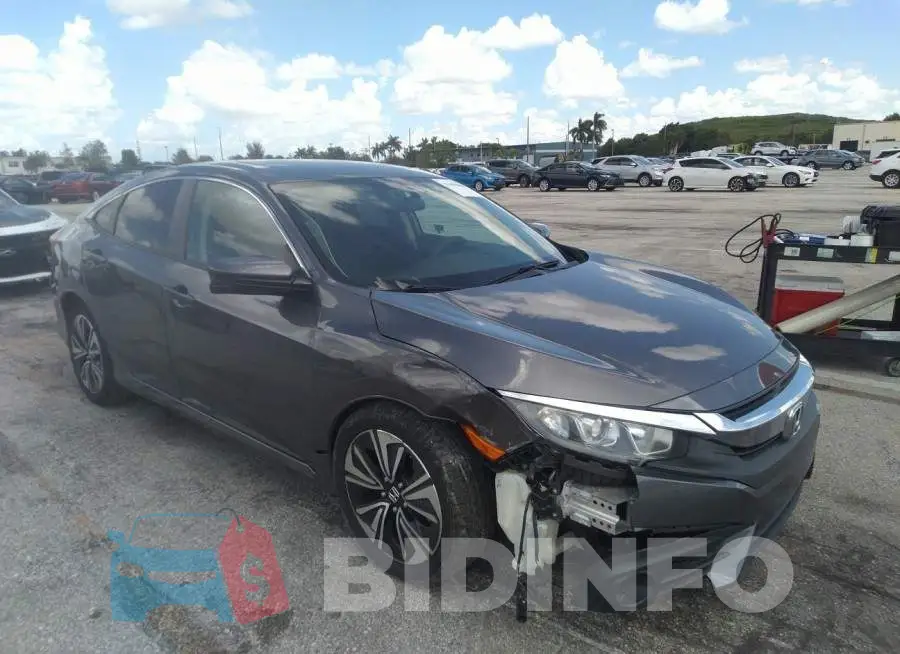 19XFC1F34HE000790 Photo# 6
