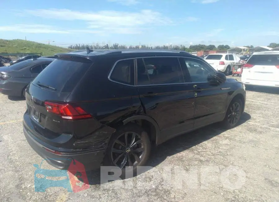 3VV2B7AX8NM055714 Photo# 4