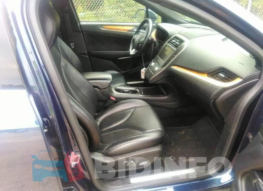 5LMCJ1A92FUJ26092 Photo# 5