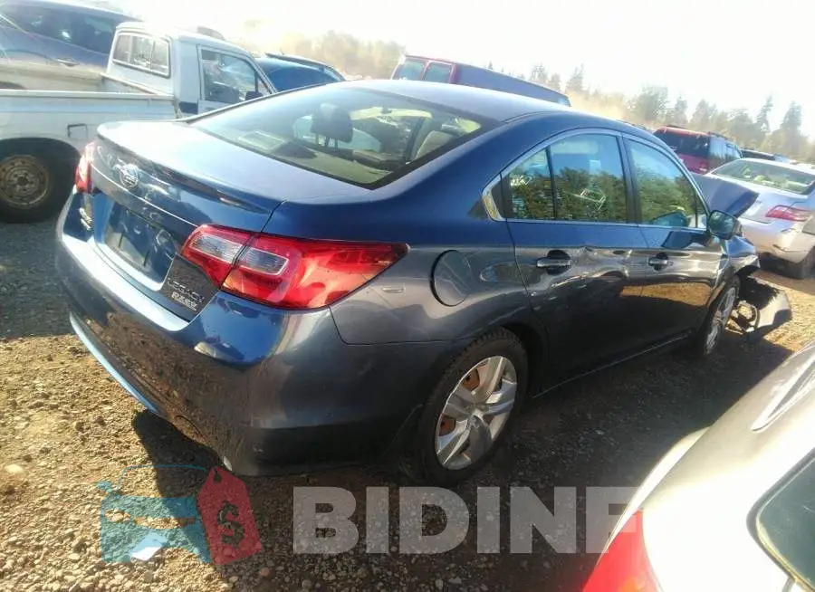 4S3BNAA64F3066187 Photo# 4