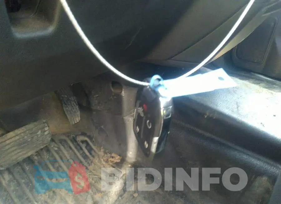 1GCRWCED8LZ275098 Photo# 11