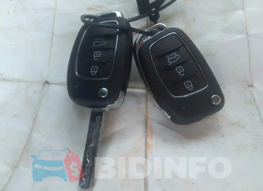 5XYZTDLB1HG491915 Photo# 11