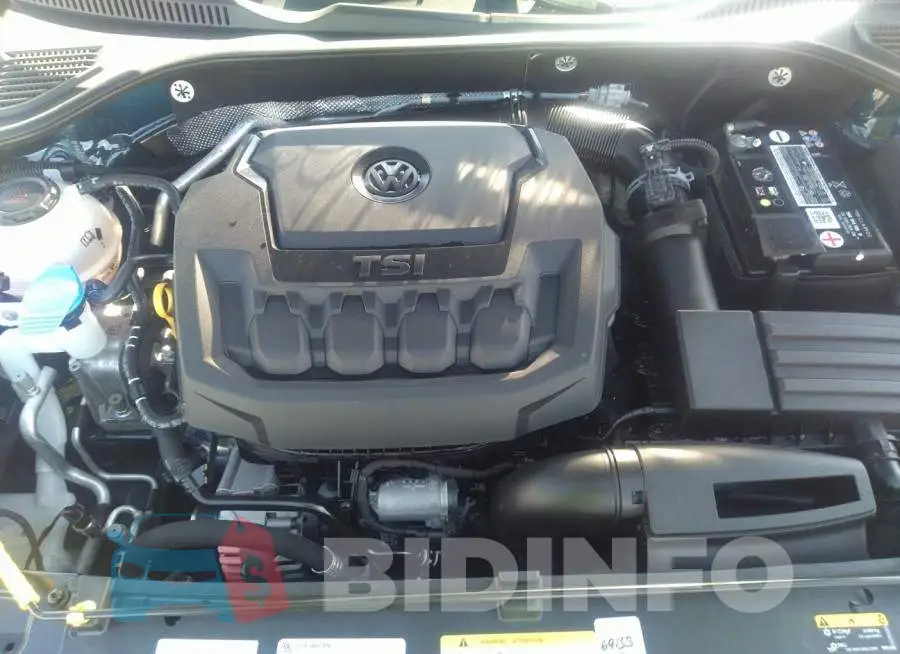 1VWSA7A38MC003768 Photo# 10