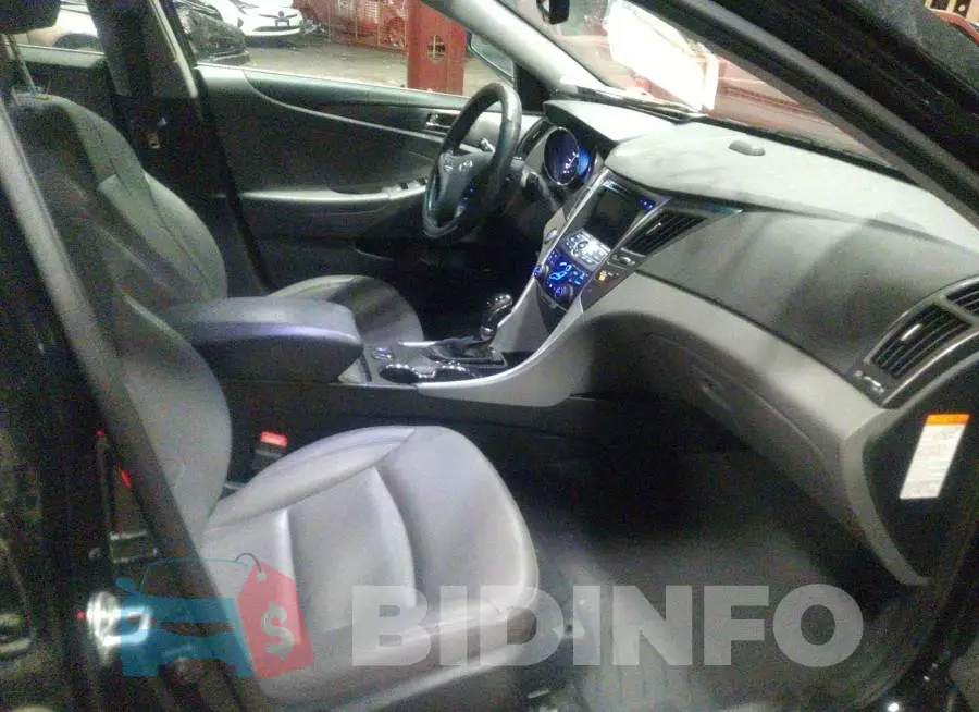 KMHEC4A41FA125383 Photo# 5