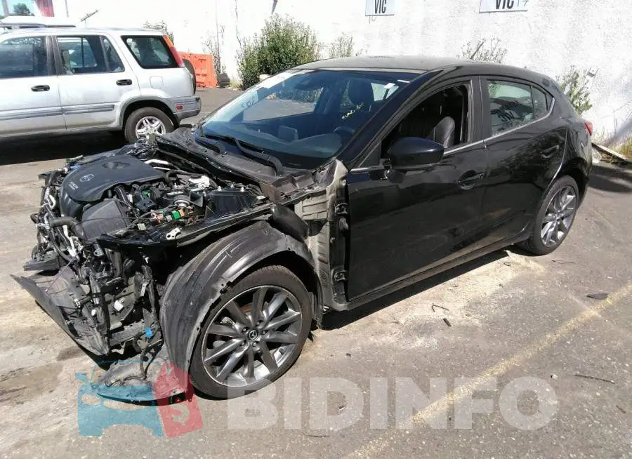 3MZBN1L37JM181695 Photo# 2