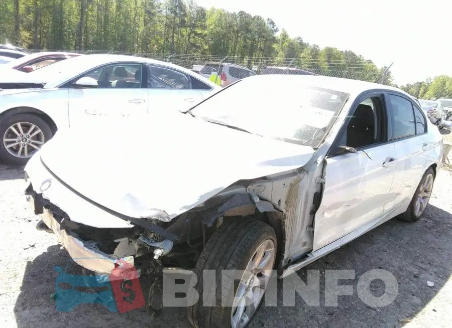 WBA3B1G51FNT07894 Photo# 6