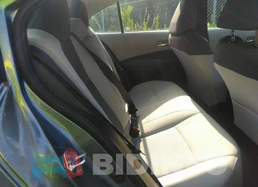5YFEPRAE4LP109104 Photo# 8