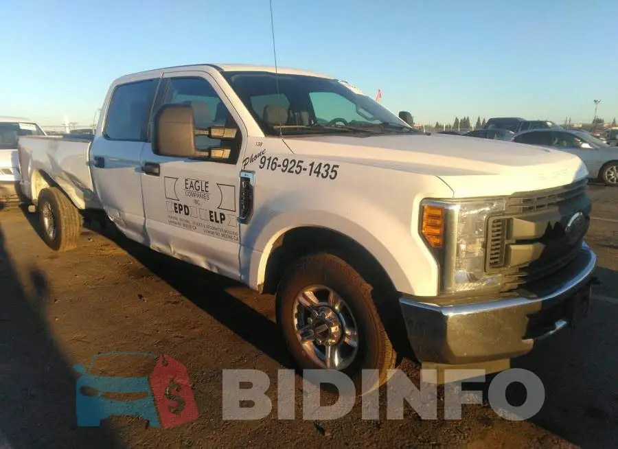 1FT7W2A62HEB78194 Photo# 1
