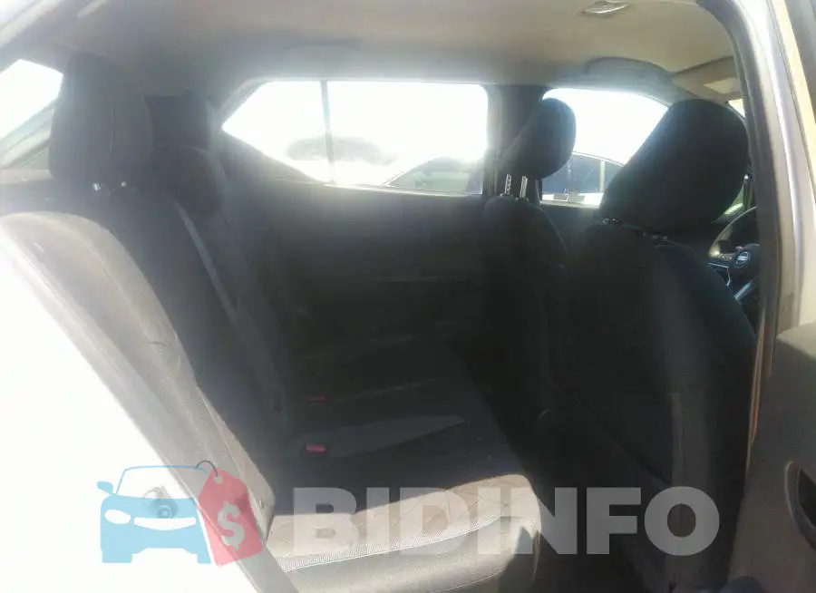 3N1CP5CU7JL544541 Photo# 8