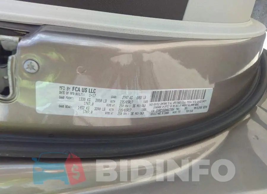 2C4RC1EG3HR677054 Photo# 9