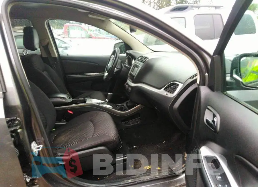 3C4PDCBG3FT525726 Photo# 5