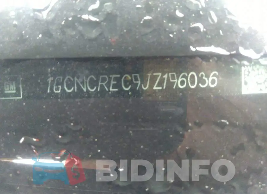 1GCNCREC9JZ196036 Photo# 9