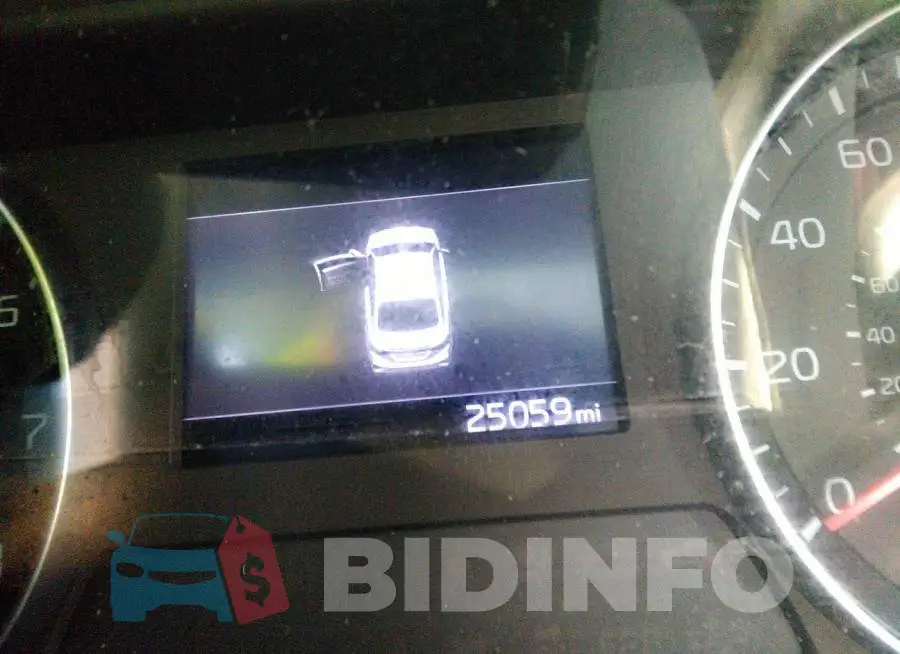3KPF24AD1KE135107 Photo# 7