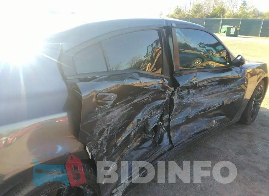 2C3CDXBGXJH248214 Photo# 6