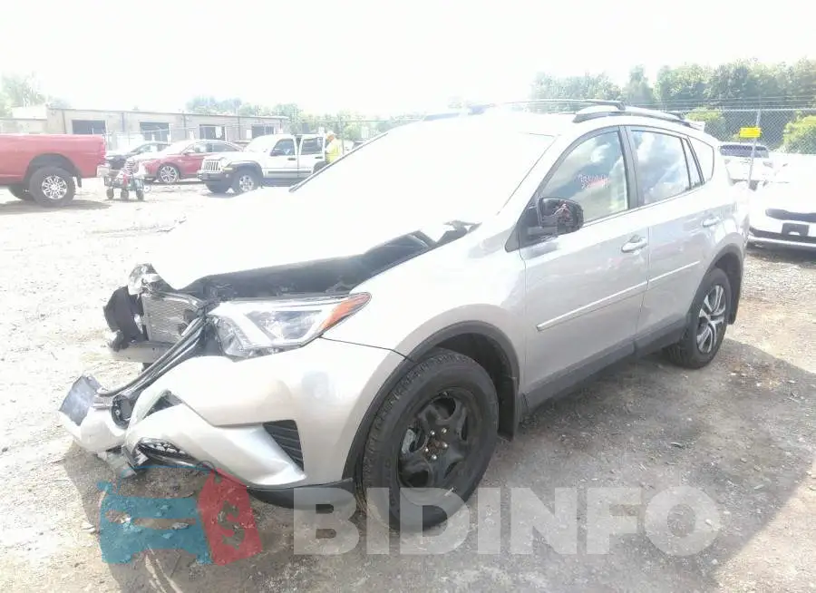 JTMBFREV9JJ216554 Photo# 2