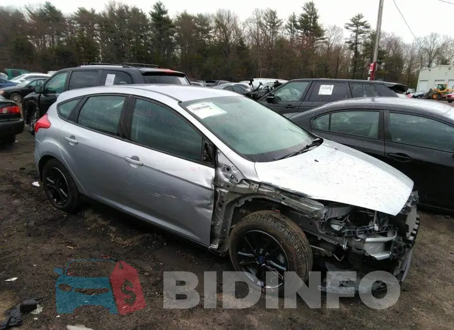 1FADP3K21JL272611 Photo# 1