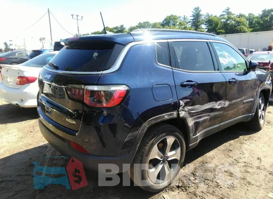 3C4NJDBBXJT291247 Photo# 4