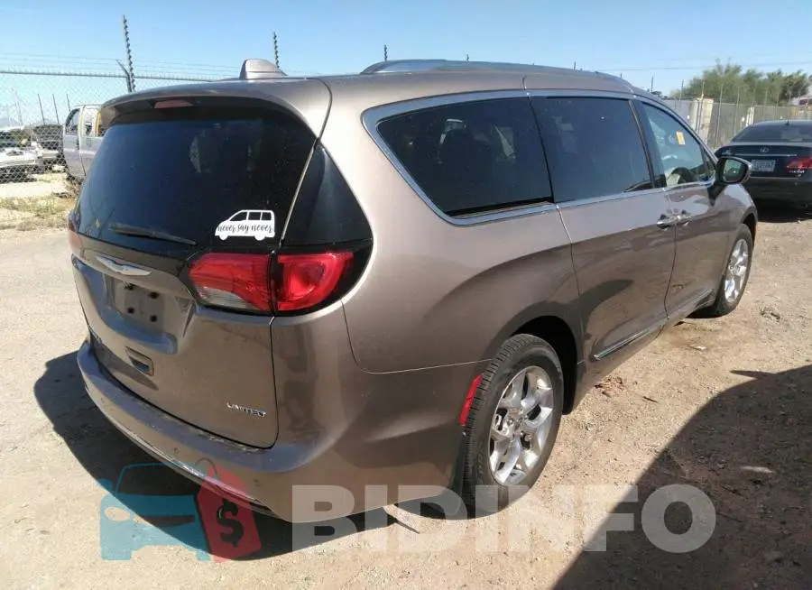 2C4RC1GG6JR107892 Photo# 4