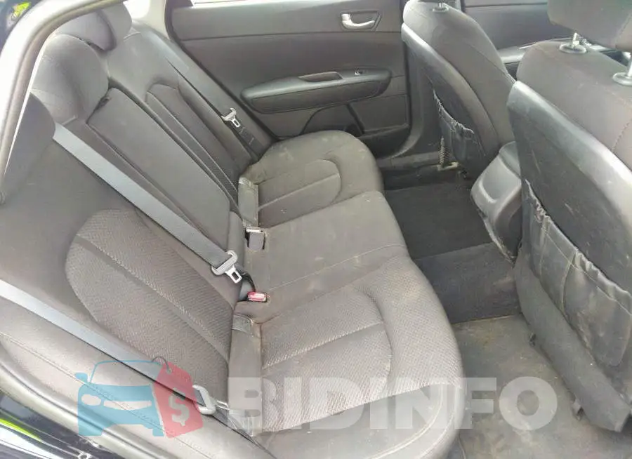 5XXGT4L33GG100847 Photo# 8