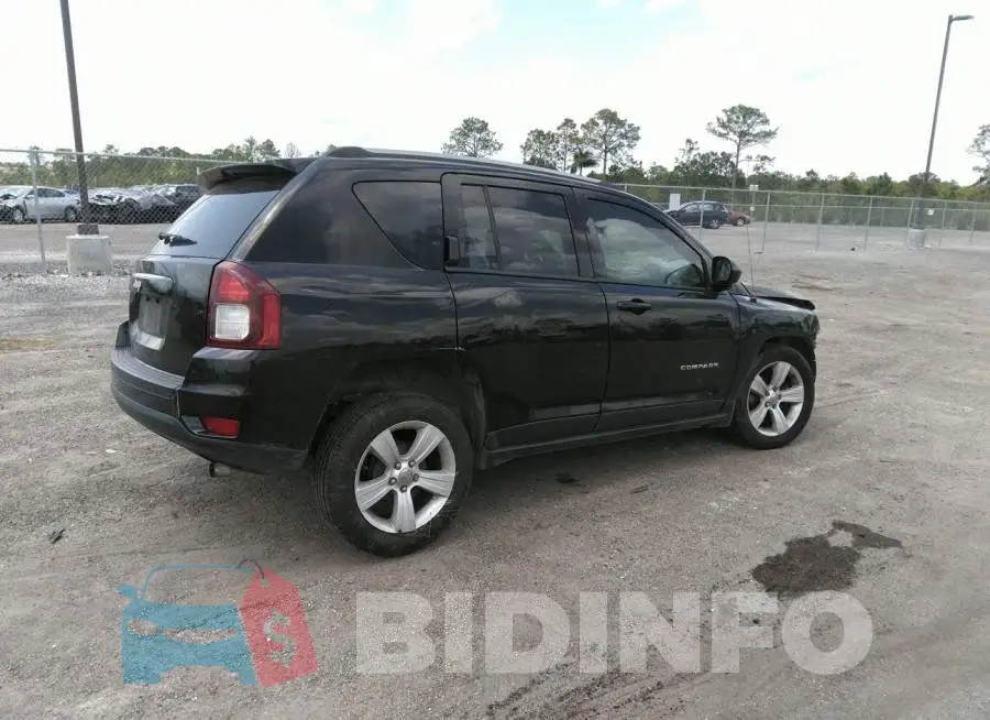 1C4NJCBA8HD124676 Photo# 4