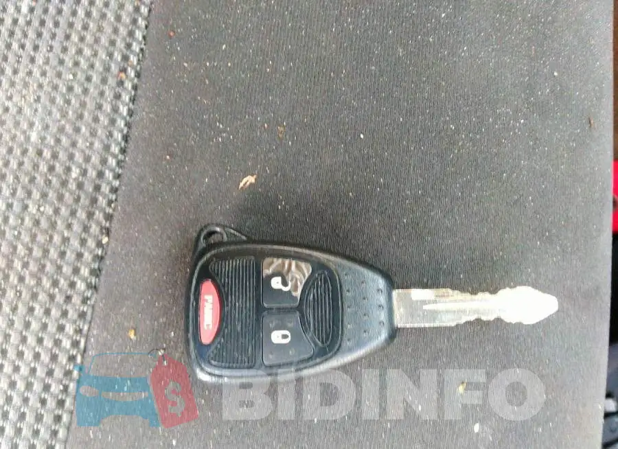 1C4NJCBA8HD124676 Photo# 11