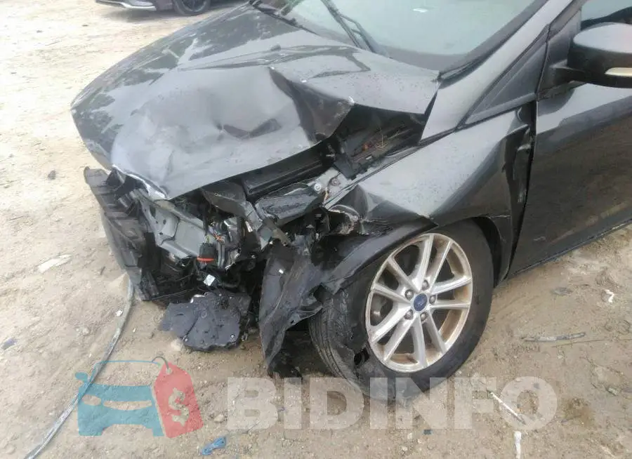 1FADP3K20HL301672 Photo# 6