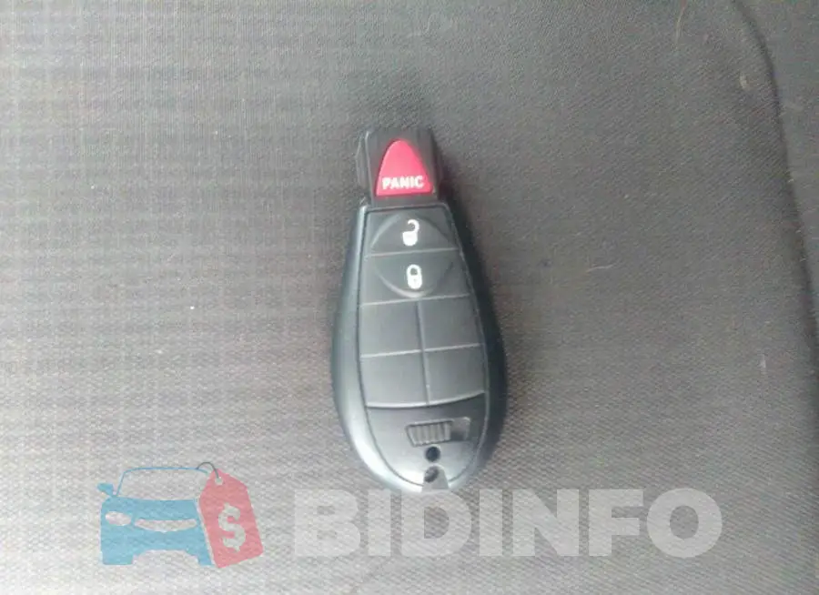 1C4PJLCB4HW650761 Photo# 11