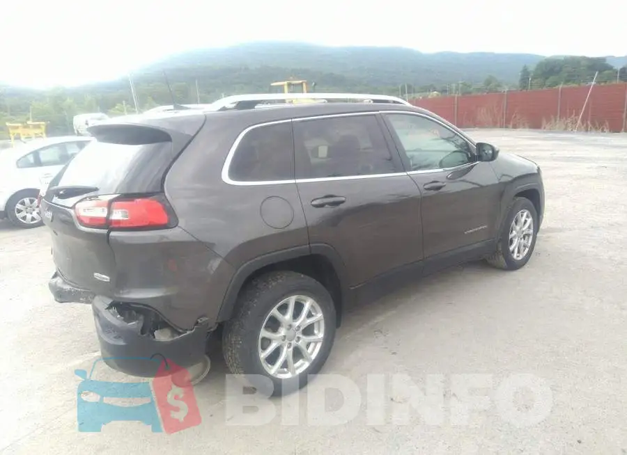 1C4PJLCB4HW650761 Photo# 4