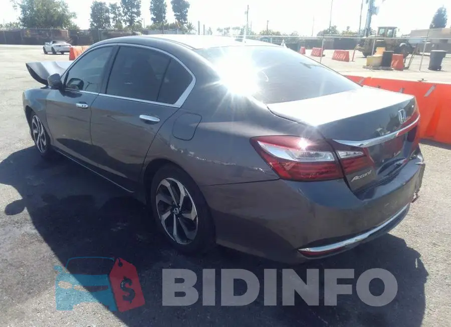1HGCR2F78HA068685 Photo# 3