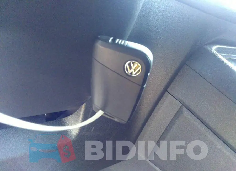 3VVCB7AX4NM030118 Photo# 11