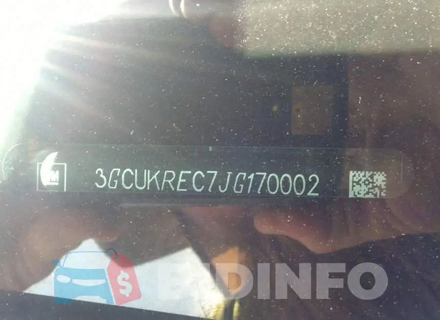 3GCUKREC7JG170002 Photo# 9
