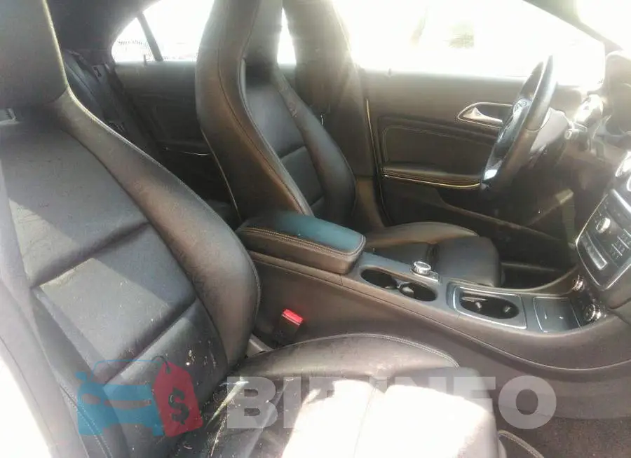 WDDSJ4EB6JN659931 Photo# 5