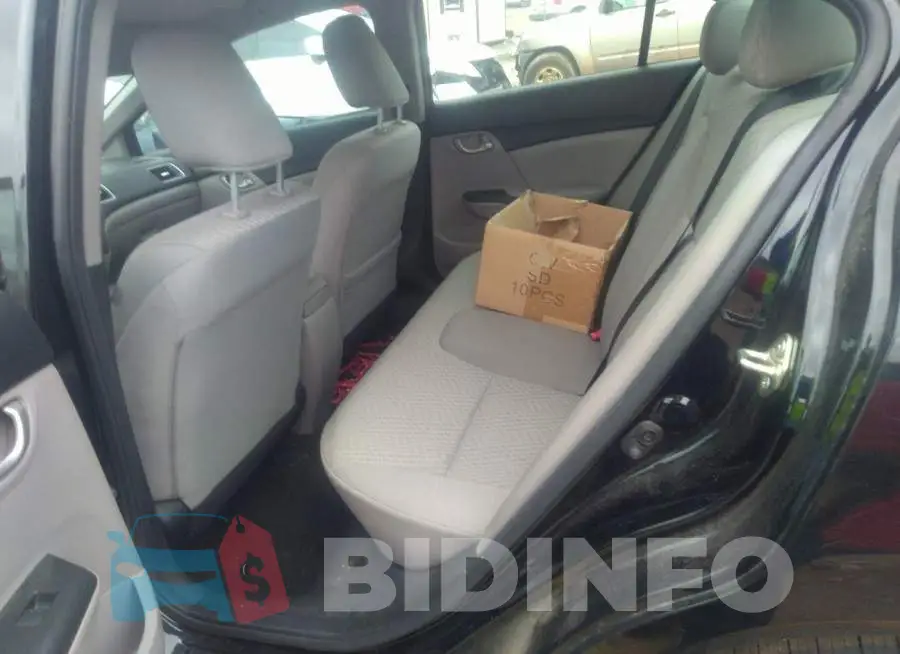 19XFB2F51FE016226 Photo# 8