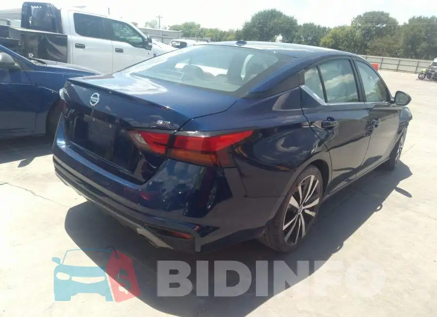 1N4BL4CV1MN315175 Photo# 4