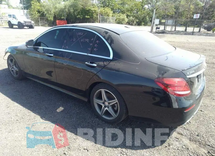 WDDZF4KB8HA104680 Photo# 3
