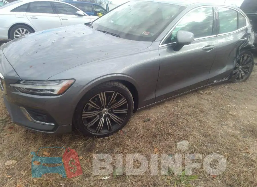 7JR102FL3LG064872 Photo# 2