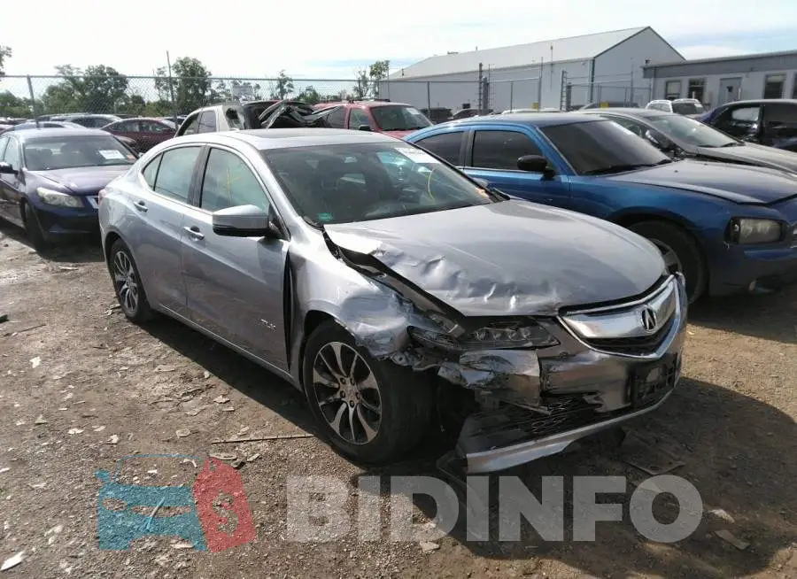 19UUB1F32FA005756 Photo# 1