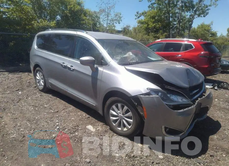 2C4RC1BGXKR541208 Photo# 1